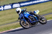 brands-hatch-photographs;brands-no-limits-trackday;cadwell-trackday-photographs;enduro-digital-images;event-digital-images;eventdigitalimages;no-limits-trackdays;peter-wileman-photography;racing-digital-images;trackday-digital-images;trackday-photos